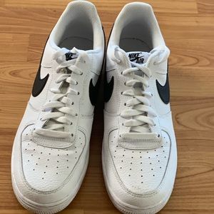 Nike Air Force One Men’s Sneakers